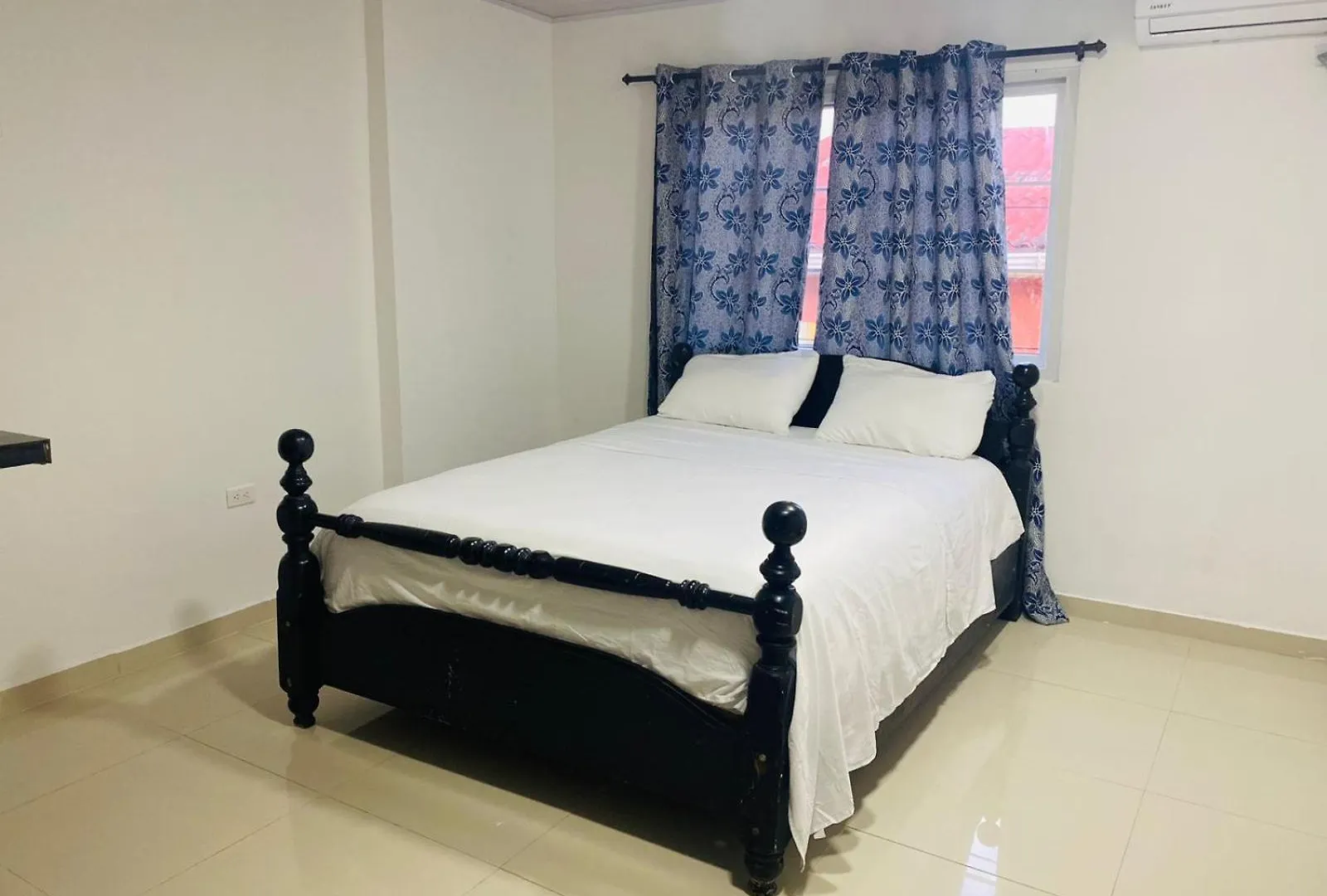 Apartamentos Zion Cerca A La Playa Sai San Andres  Colombia