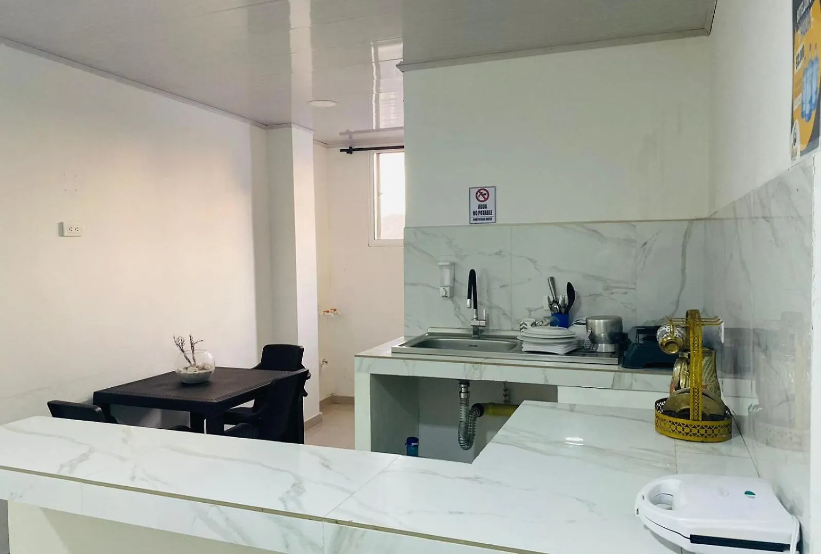 Apartamentos Zion Cerca A La Playa Sai San Andres  Colombia